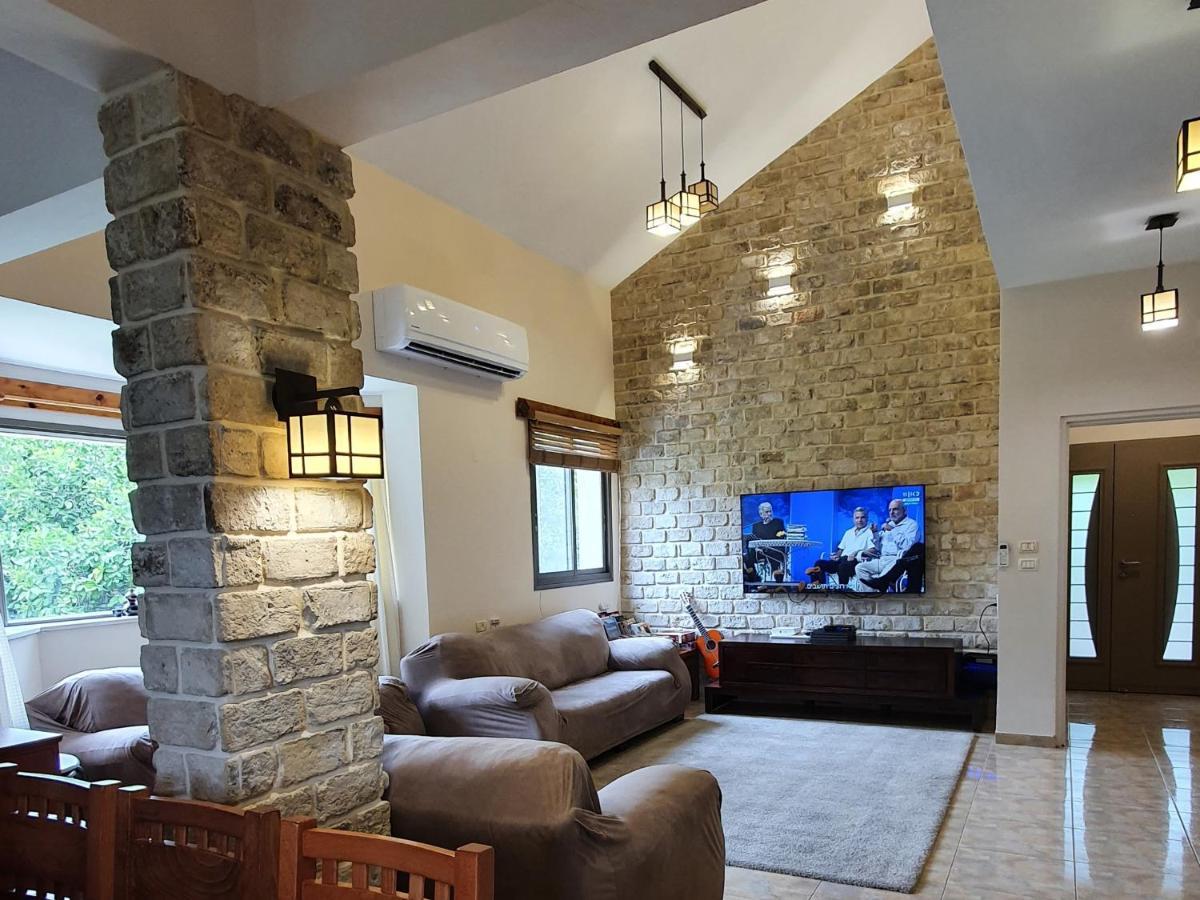 Huge & Private Villa In Kibbutz Дафна Экстерьер фото